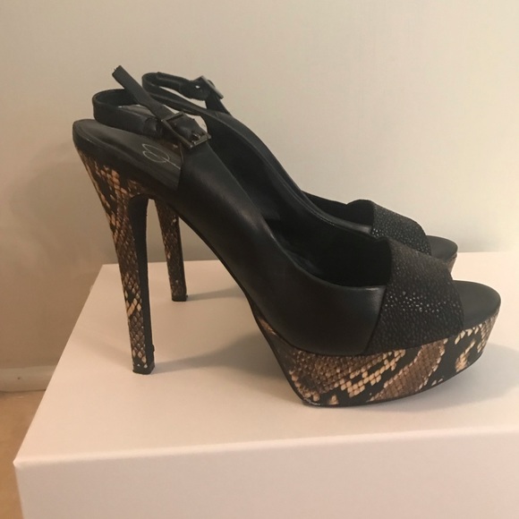 Jessica Simpson heals - Picture 2 of 3